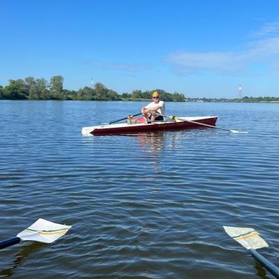 Denis, tu te sens seul ?